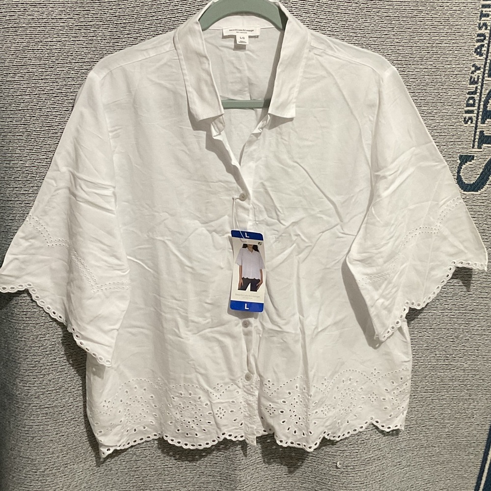 beachlunchlounge White Eyelet Blouse